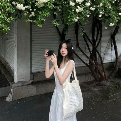 花间一倾城